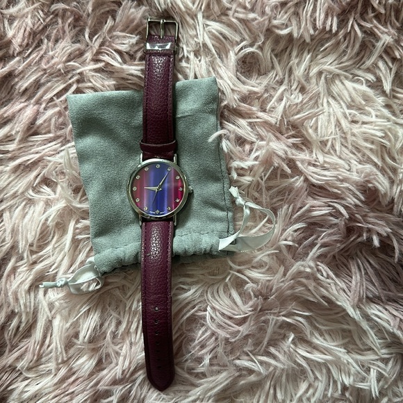 Beautiful Vintage Purple Watch - Picture 3 of 9